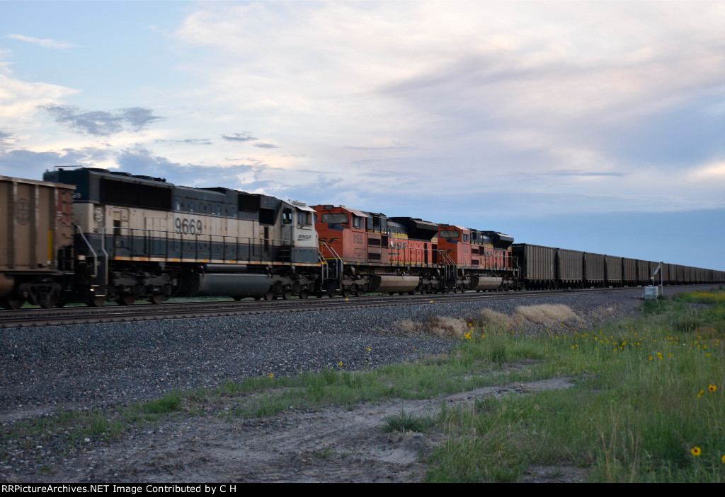 BNSF 9669